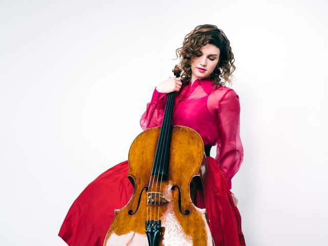 Julia Hagen spielt Britten