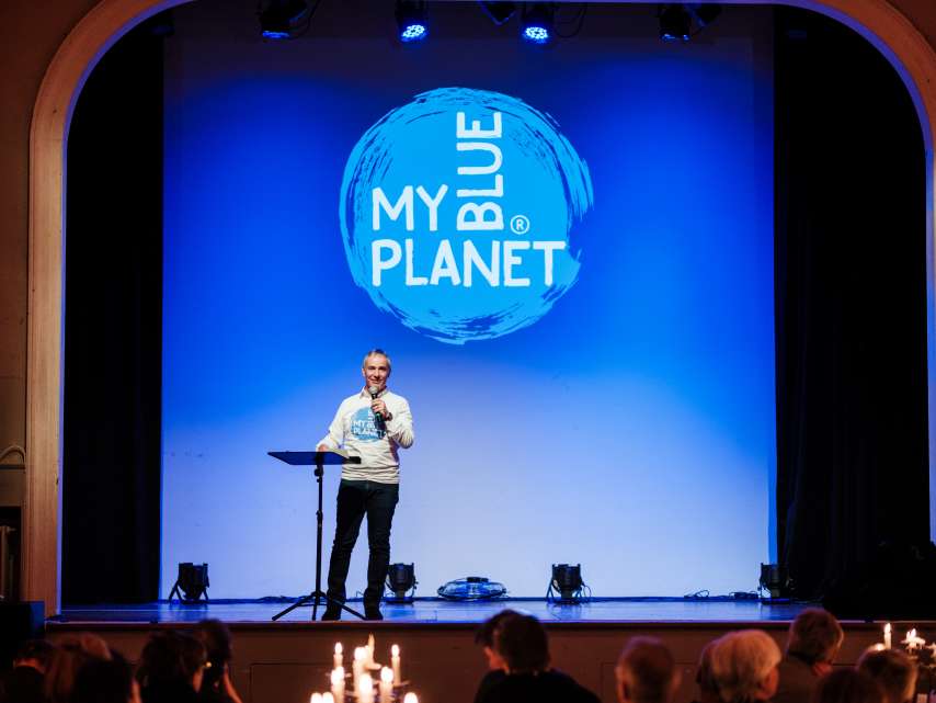 3 Fragen an Vereinspräsident Daniel Lüscher zur Arbeit von MYBLUEPLANET 3 Fragen an Vereinspräsident Daniel Lüscher zur Arbeit von MYBLUEPLANET