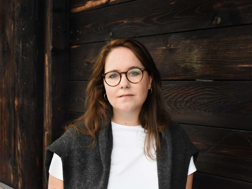 Andrina Keller, Koordinatorin Kuration der Jungkunst führt dich hinter die Kulissen Andrina Keller, Koordinatorin Kuration der Jungkunst führt dich hinter die Kulissen